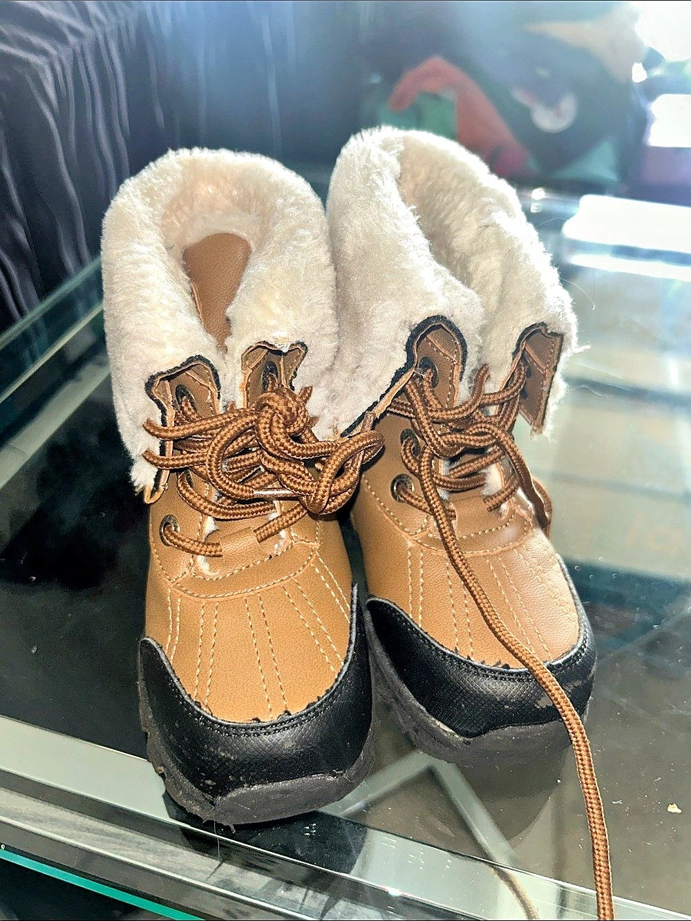 Nautica Channing Kids Brown & Black Fur-Lined Boots size 9